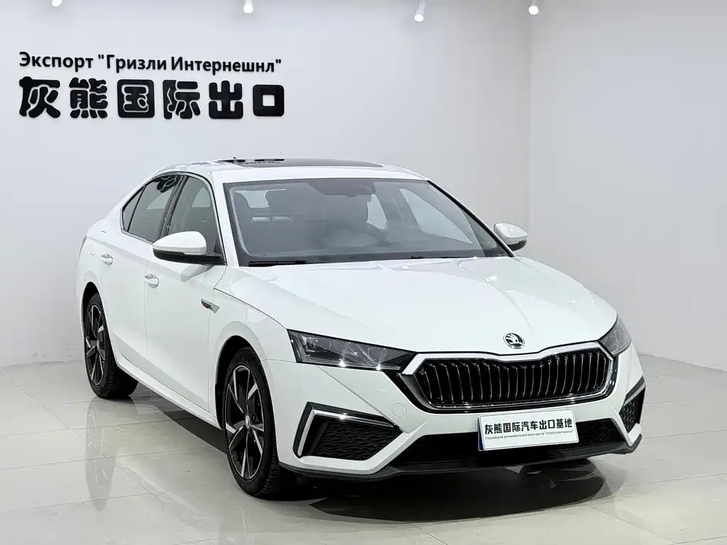 Skoda Octavia — фото 6