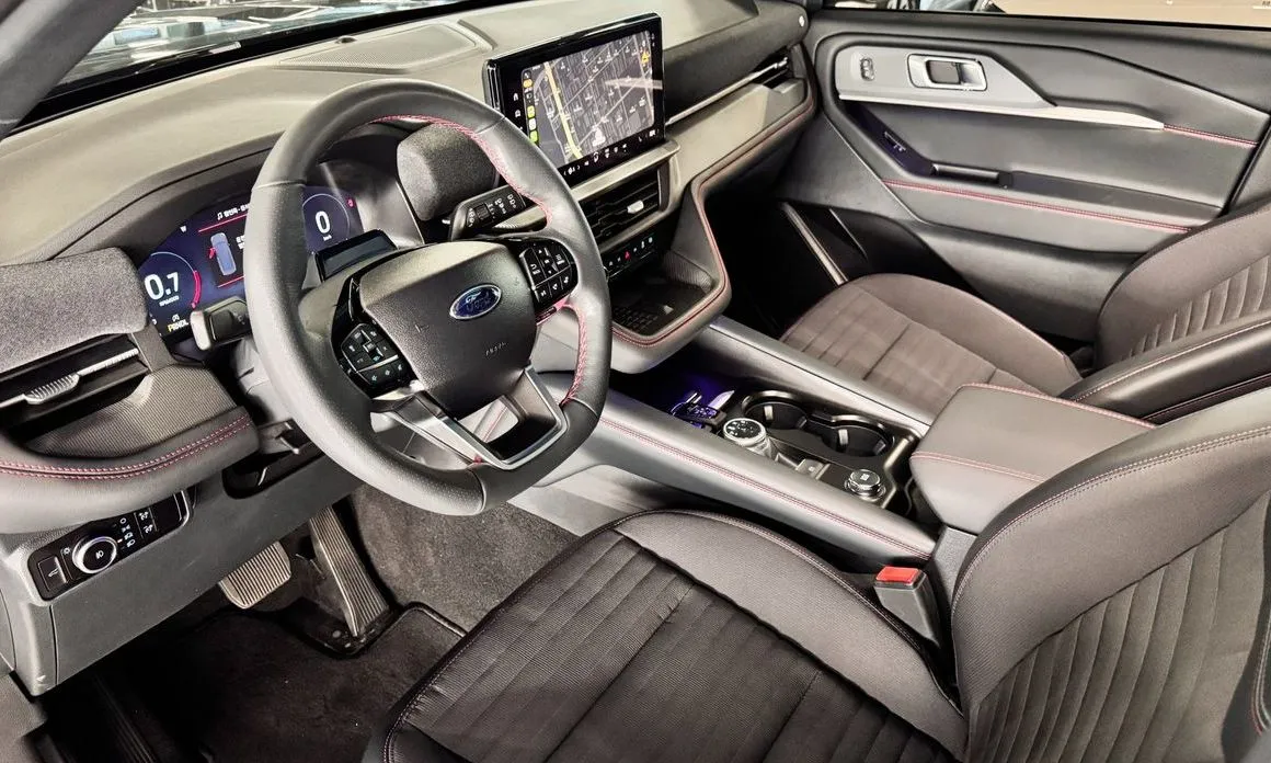 Ford Explorer 2025 из KR, фото 4