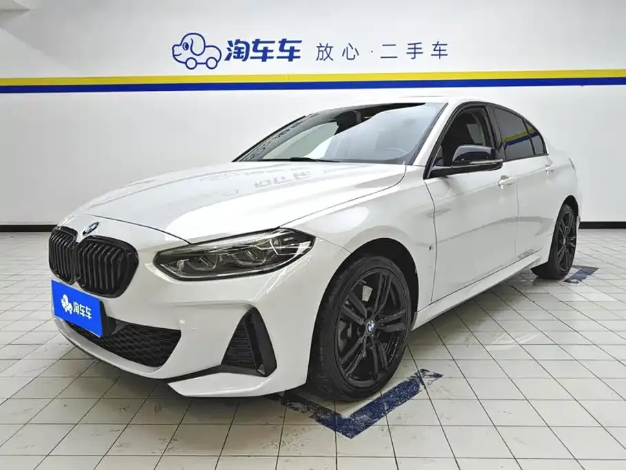 BMW 1 Series — фото 1