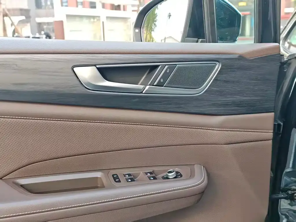 Volkswagen Viloran 2023 из CN, фото 7