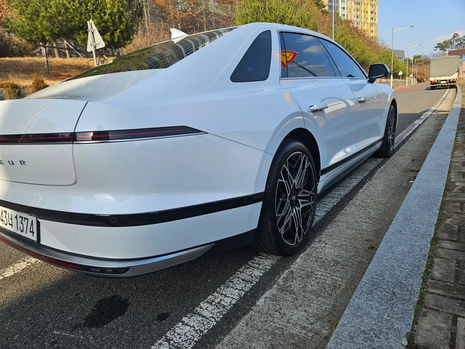Hyundai Grandeur — фото 1