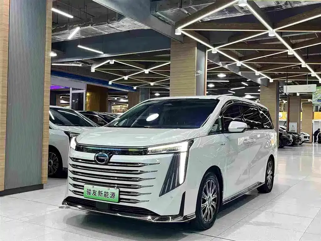 GAC Motor Trumpchi E9