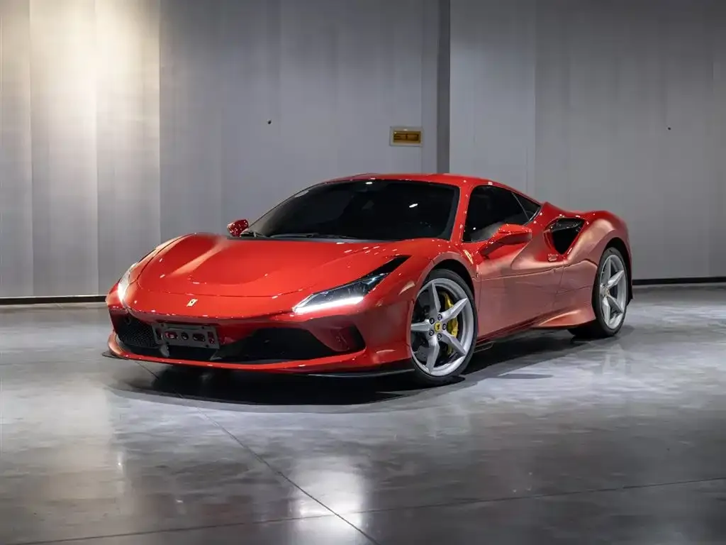 Ferrari F8 — фото 1