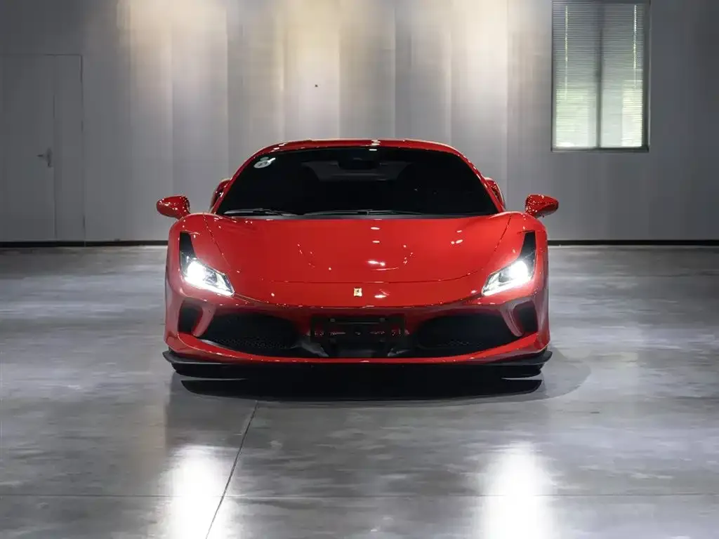 Ferrari F8 — фото 3