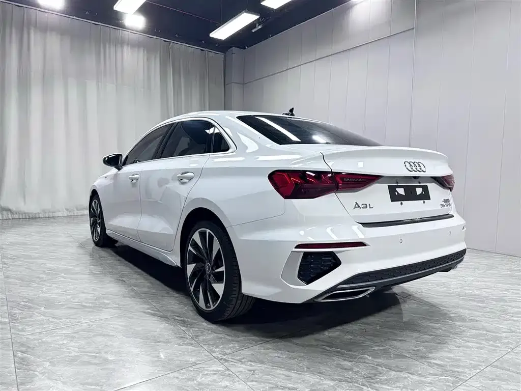 Audi A3 — фото 9
