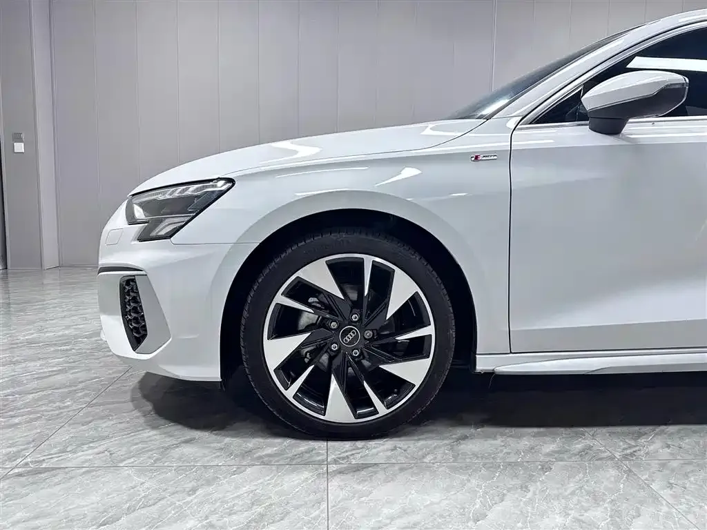 Audi A3 — фото 5