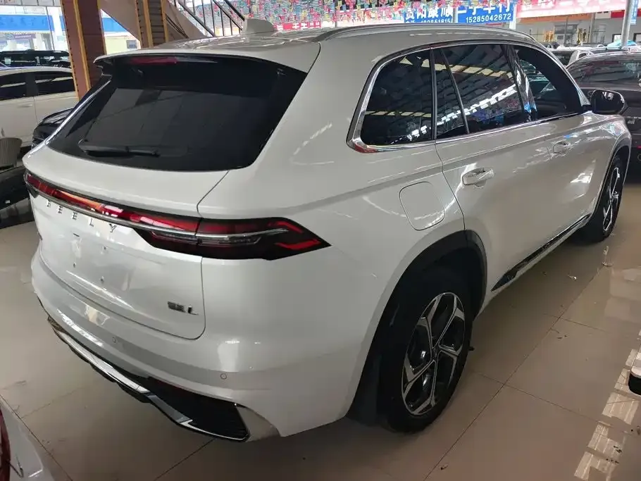 Geely Xingyue L — фото 6