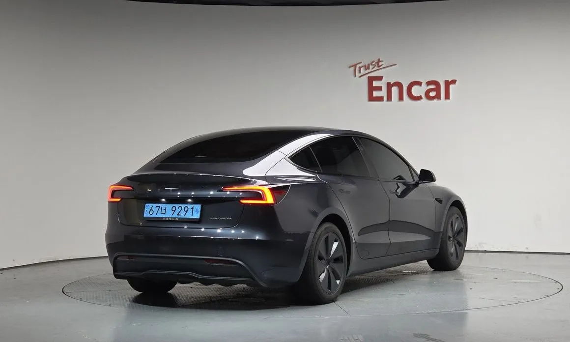 Tesla Model 3 — фото 2