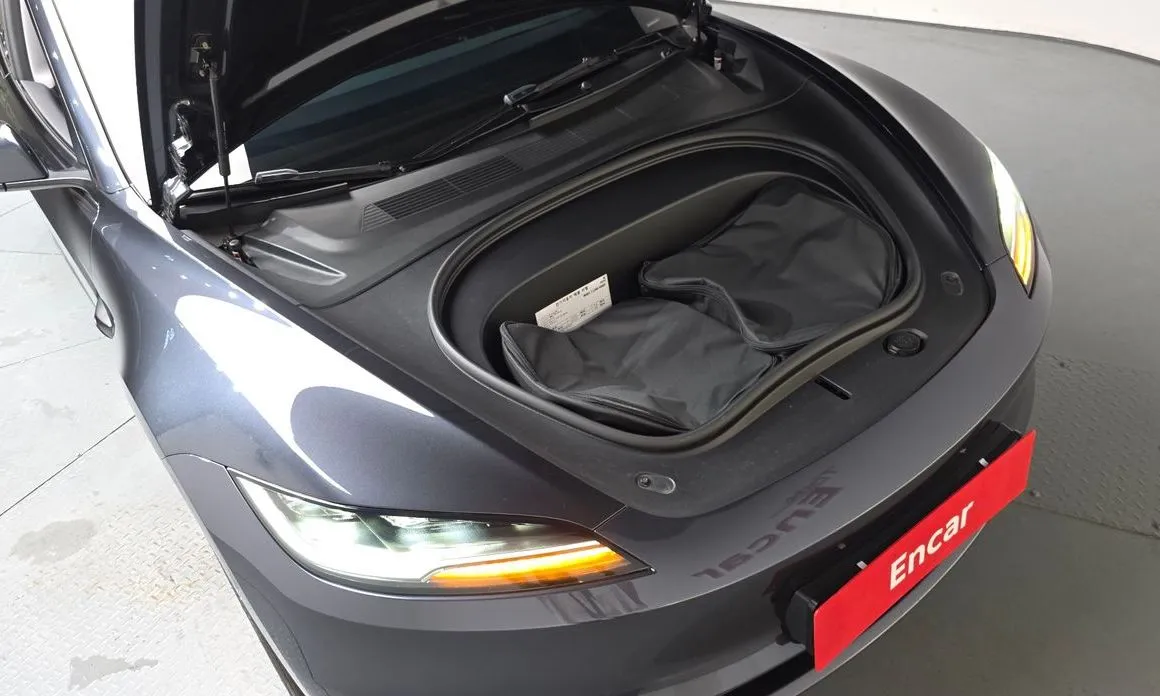 Tesla Model 3 — фото 10