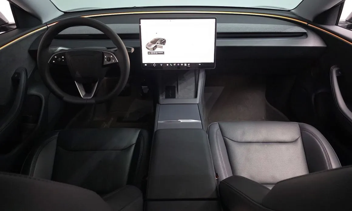 Tesla Model 3 — фото 4