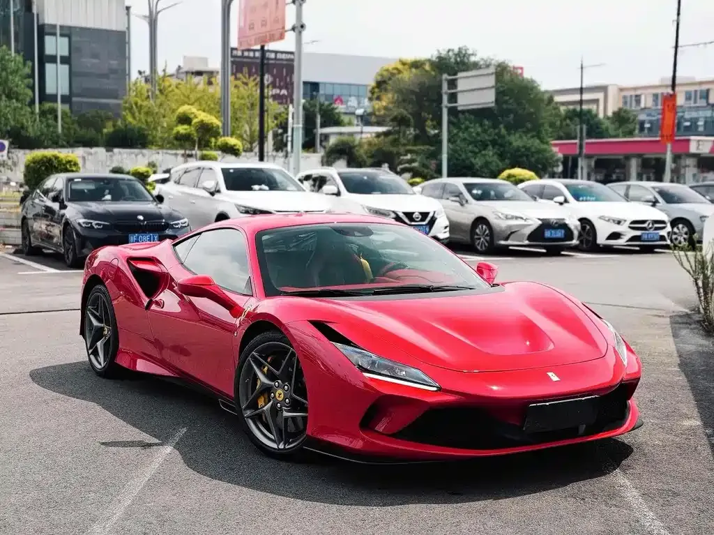 Ferrari F8 — фото 9