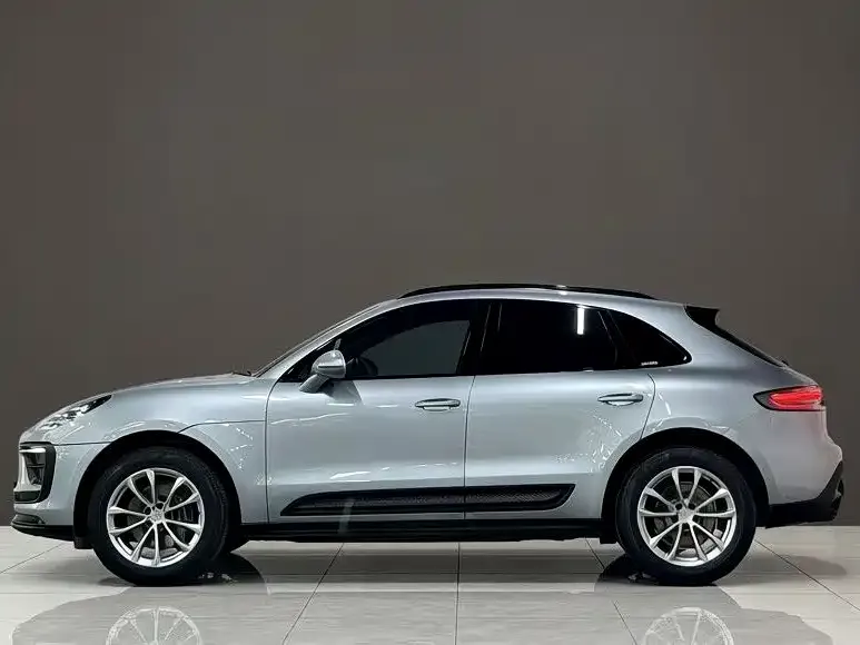 Porsche Macan — фото 7