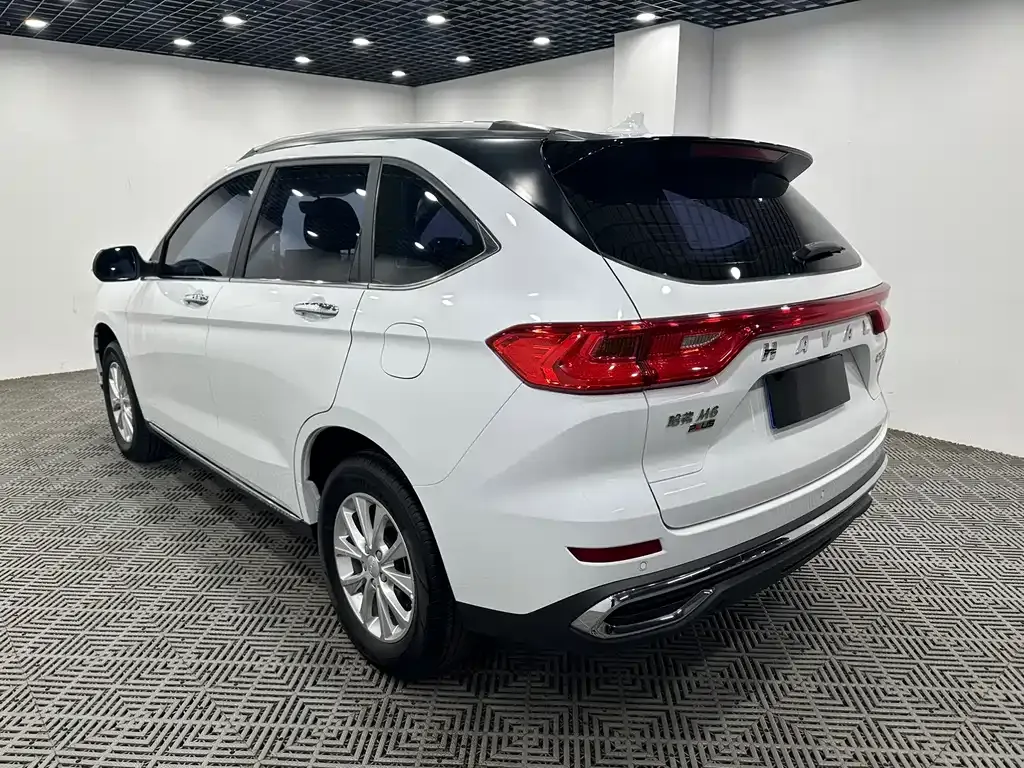 Haval M6 — фото 6