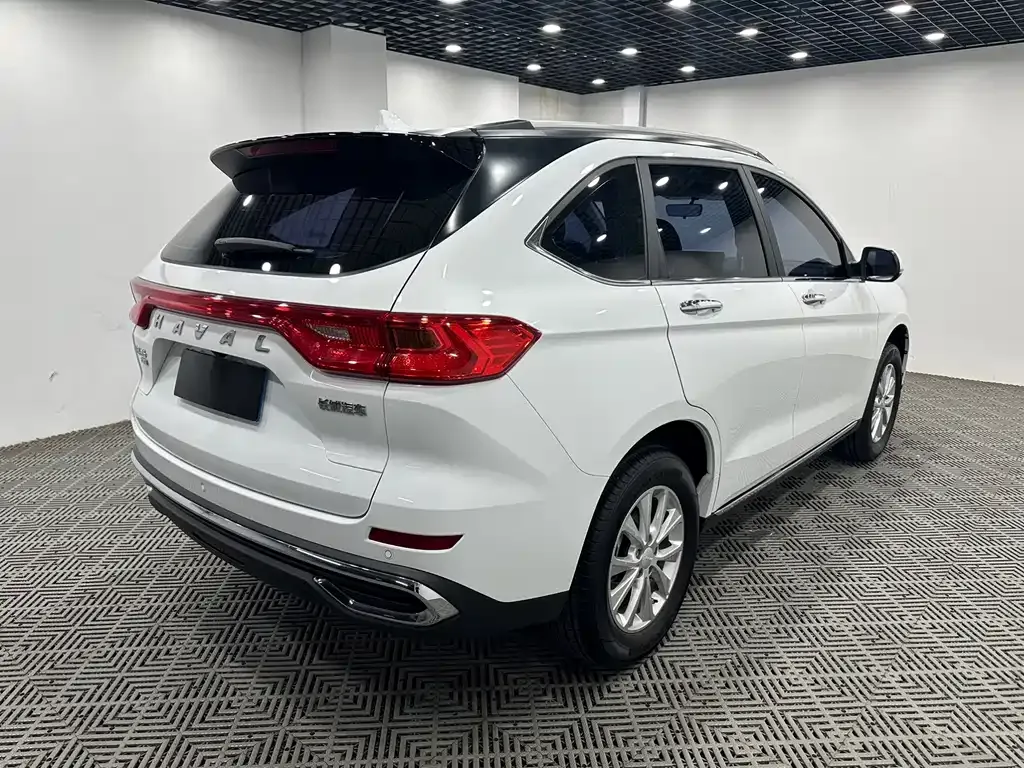 Haval M6 — фото 9