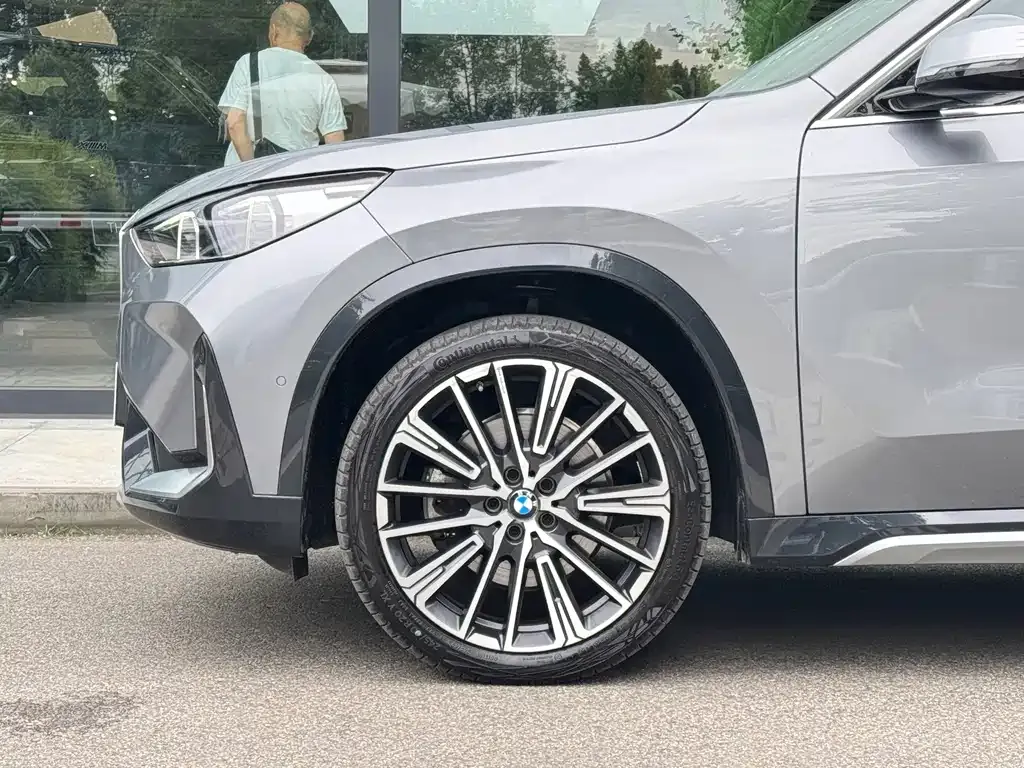 BMW X1 — фото 4