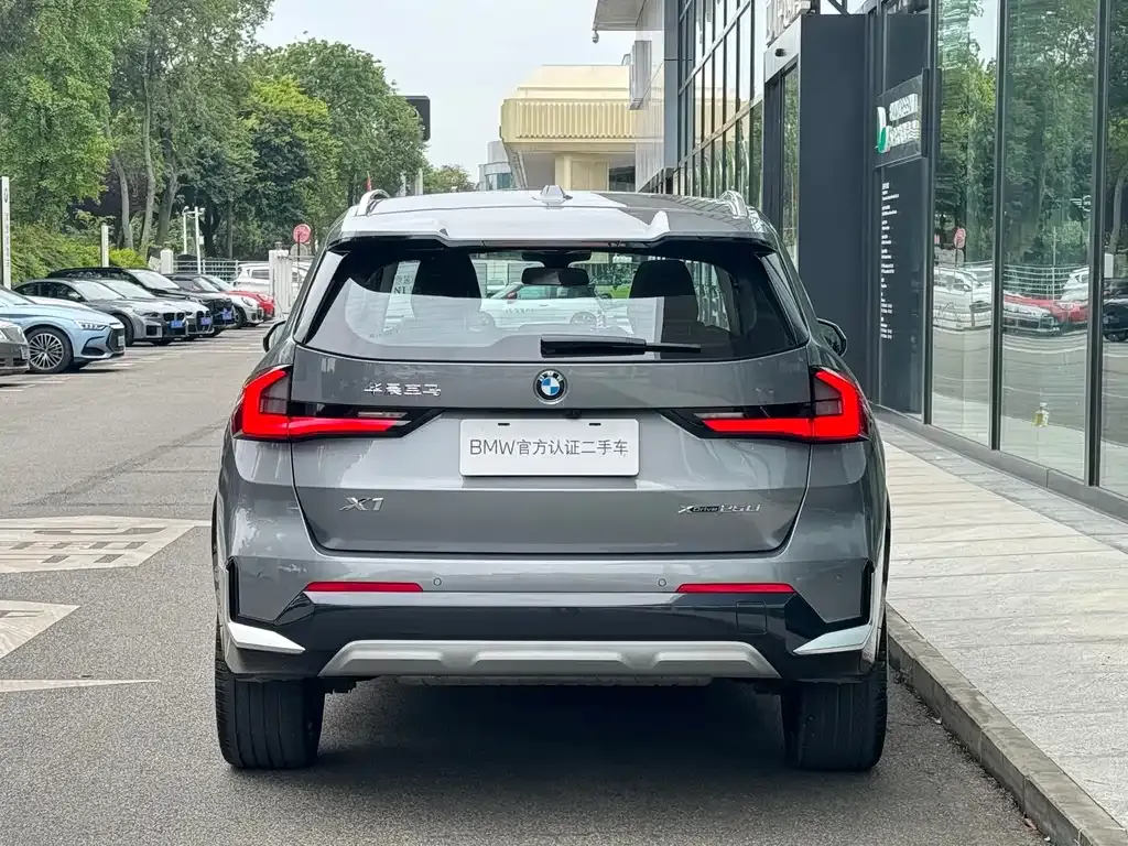 BMW X1 — фото 6