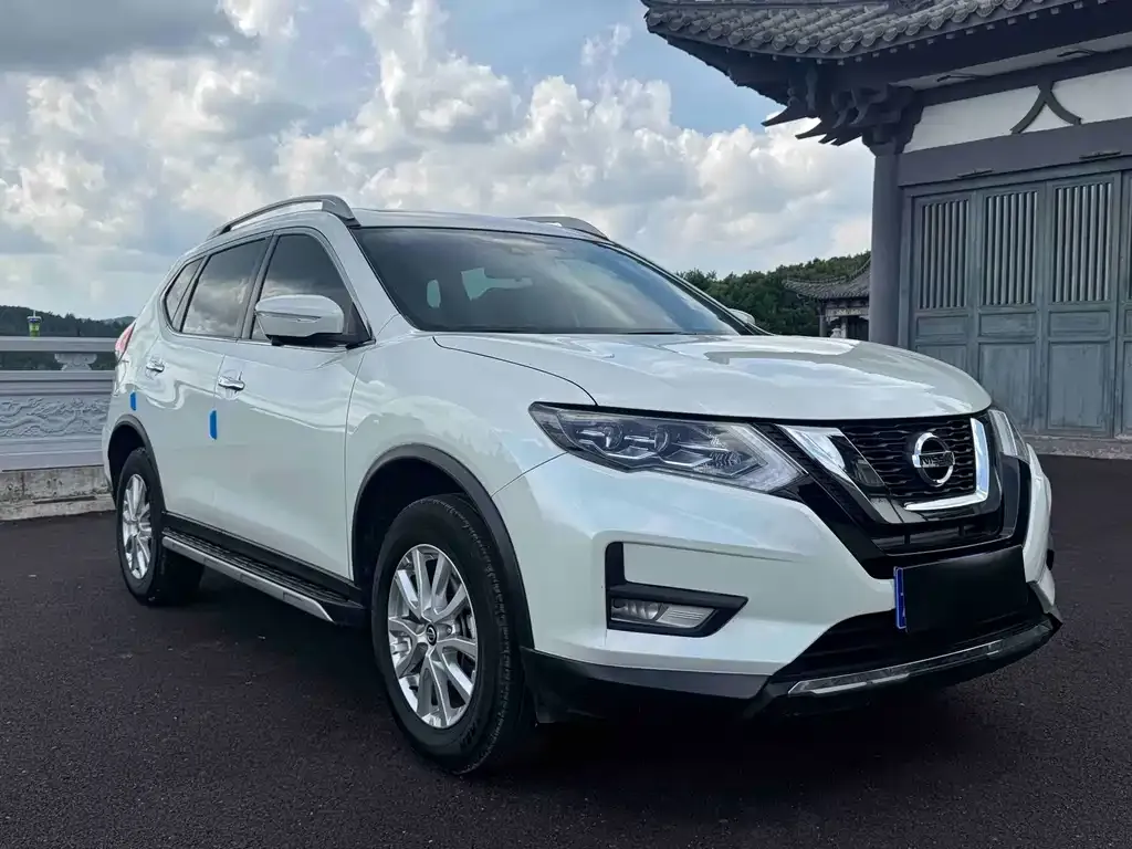 Nissan X-Trail — фото 4