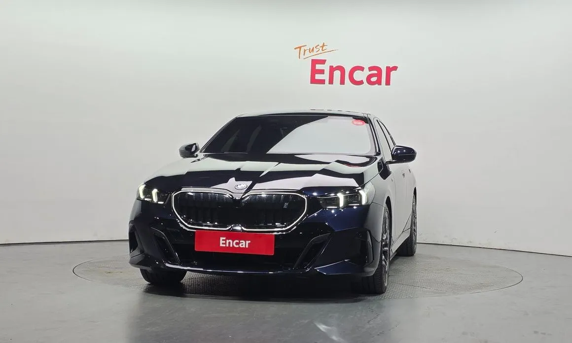 BMW i5 2024 из KR, фото 2