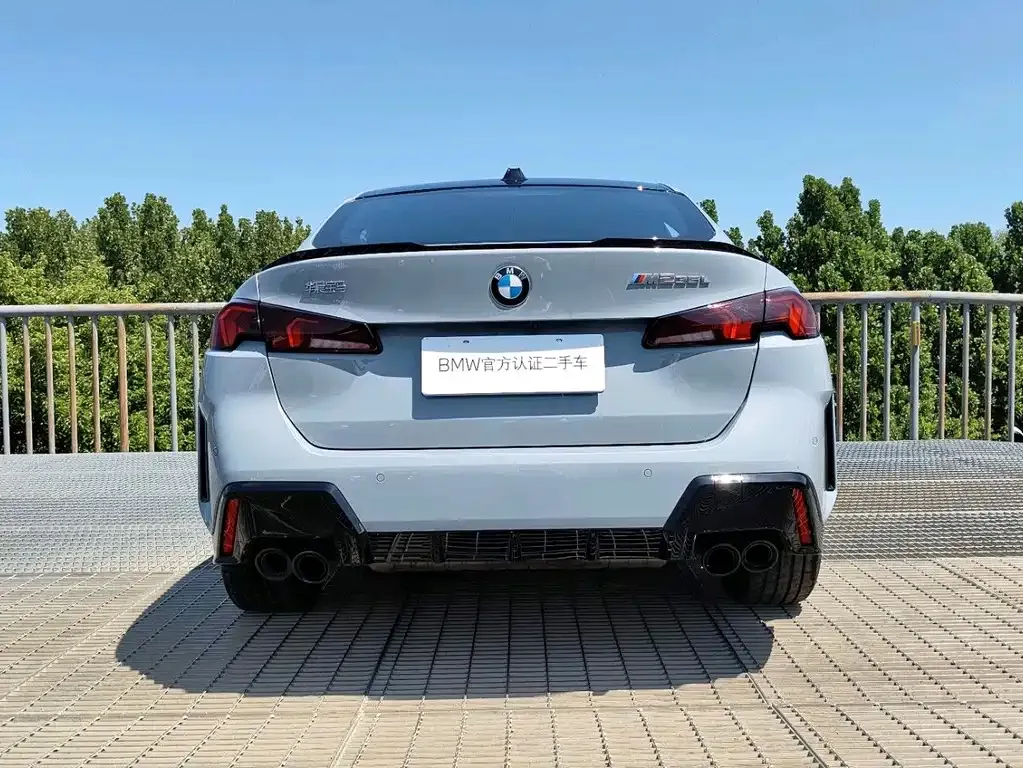 BMW M235L — фото 9