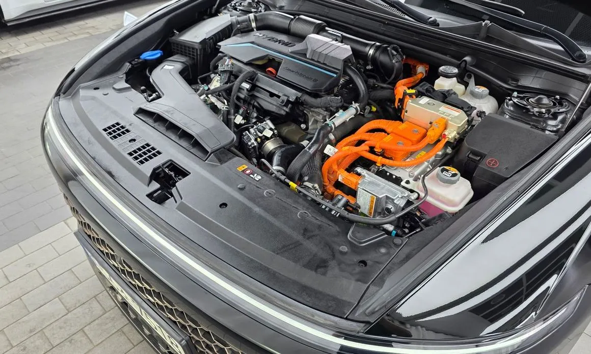 Hyundai Grandeur 2023 из KR, фото 4