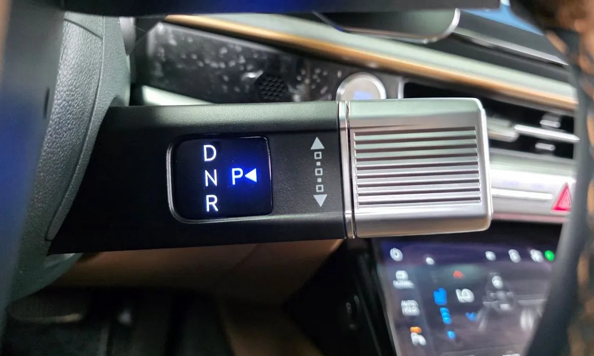 Hyundai Grandeur 2023 из KR, фото 6