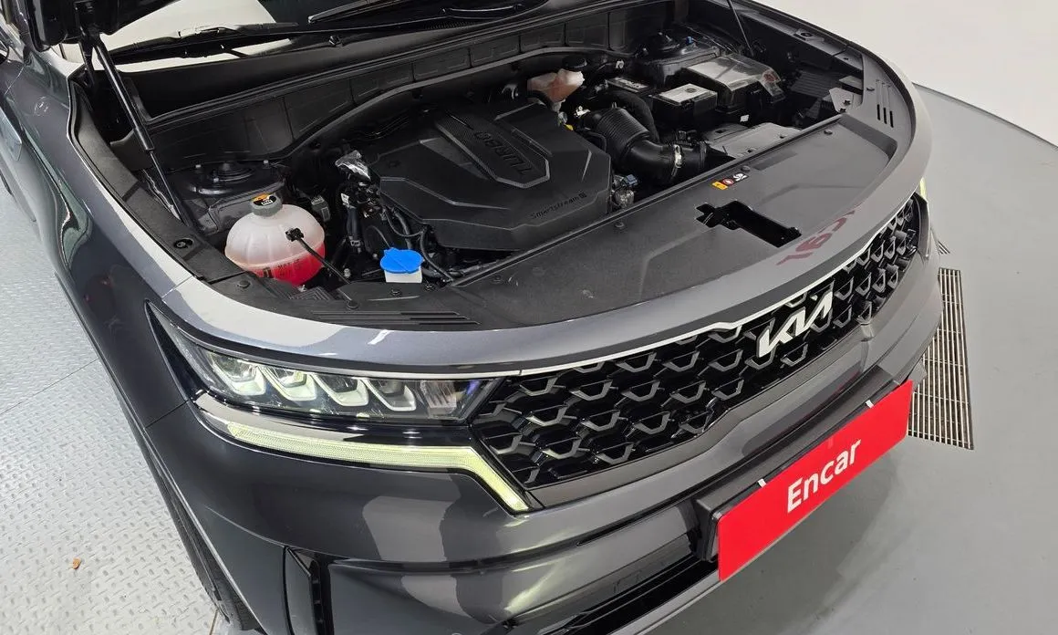 Kia Sorento — фото 10