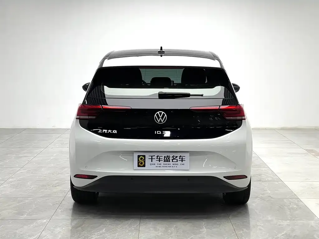 Volkswagen ID.3 — фото 2