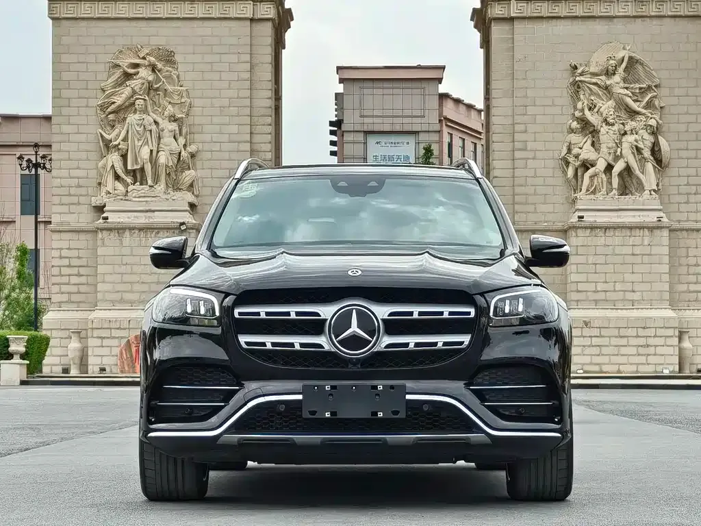 Mercedes-Benz GLS — фото 7