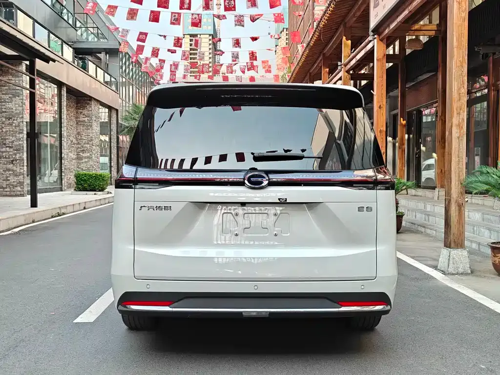 GAC Motor Trumpchi E8 — фото 7
