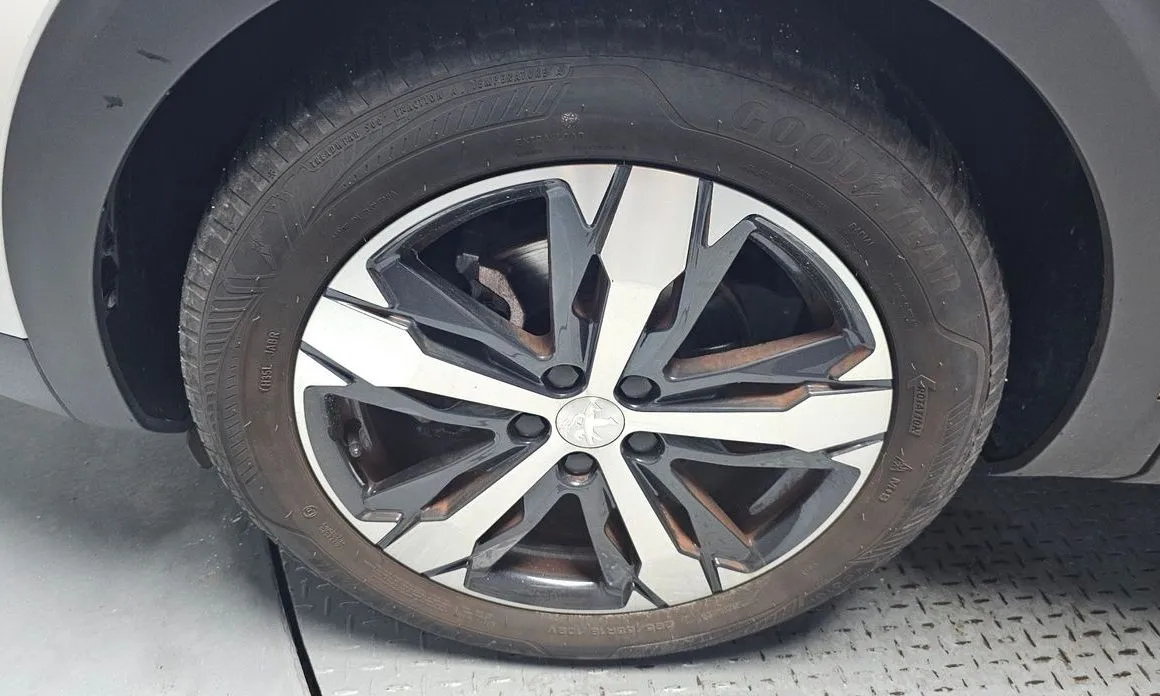 Peugeot 3008 2022 из KR, фото 3