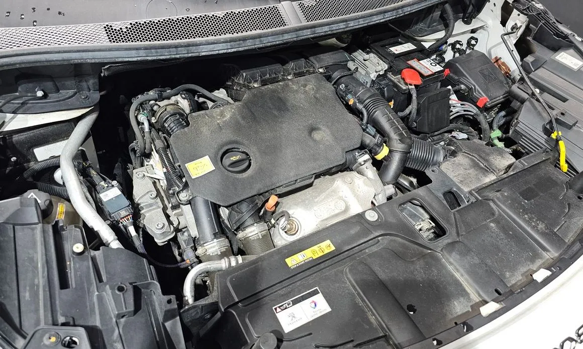 Peugeot 3008 2022 из KR, фото 9