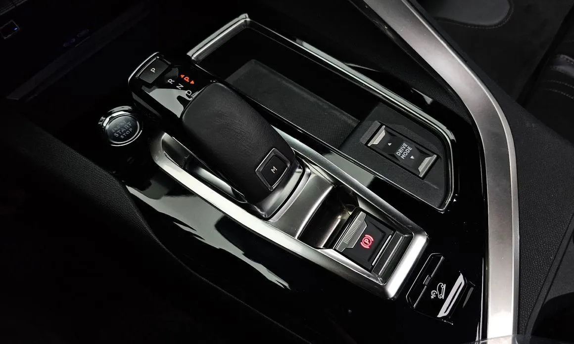 Peugeot 3008 2022 из KR, фото 6