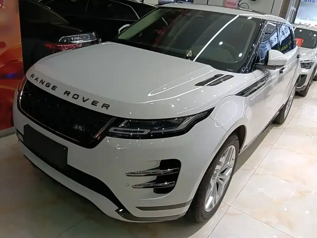 Land Rover Evoque — фото 1