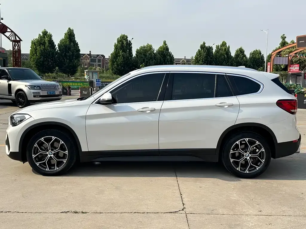 BMW X1 — фото 4