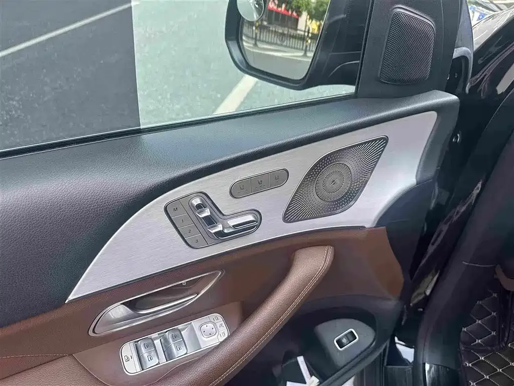 Mercedes-Benz GLS 2024 из CN, фото 3
