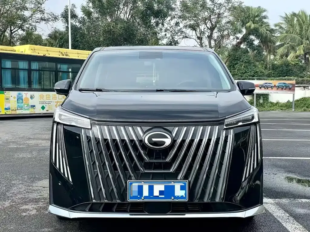 GAC Motor Trumpchi M8 — фото 9
