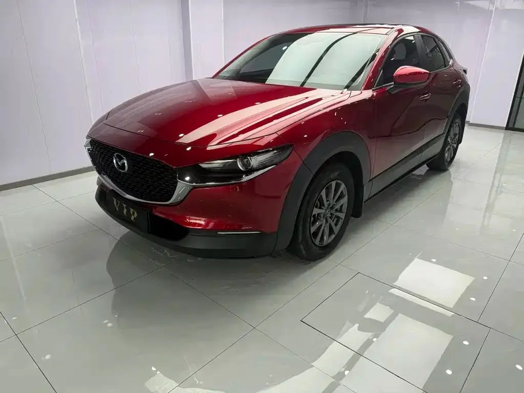 Mazda CX-30 — фото 1