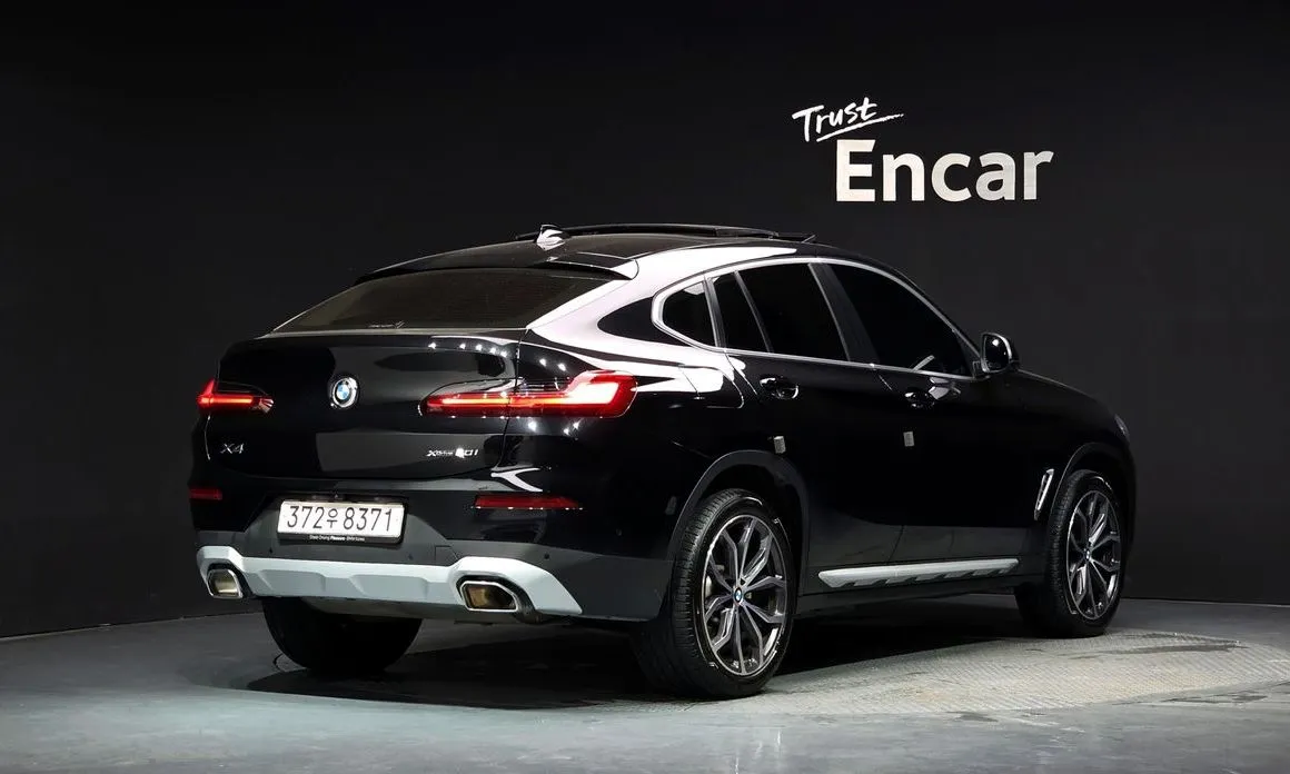 BMW X4 — фото 4