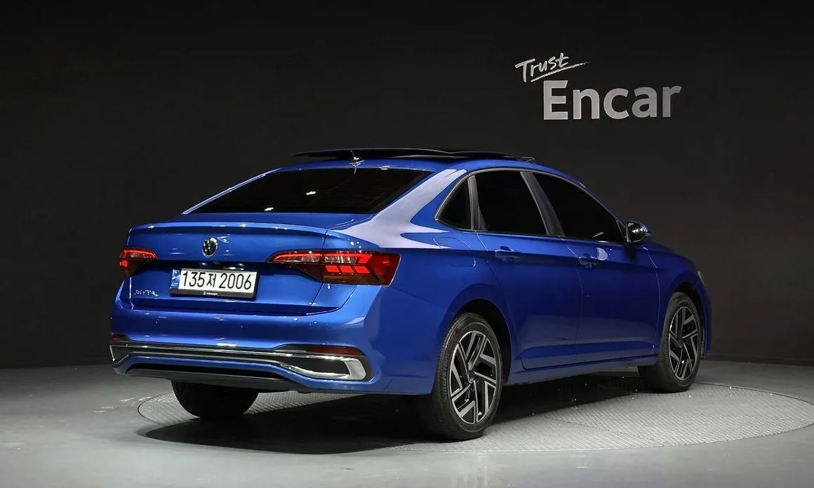 Volkswagen Jetta — фото 7