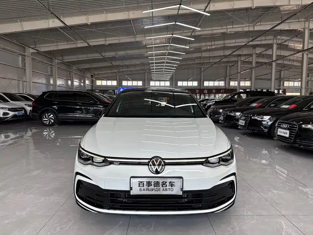 Volkswagen Golf — фото 4