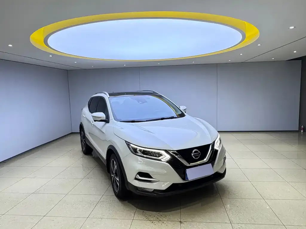 Nissan Qashqai — фото 6