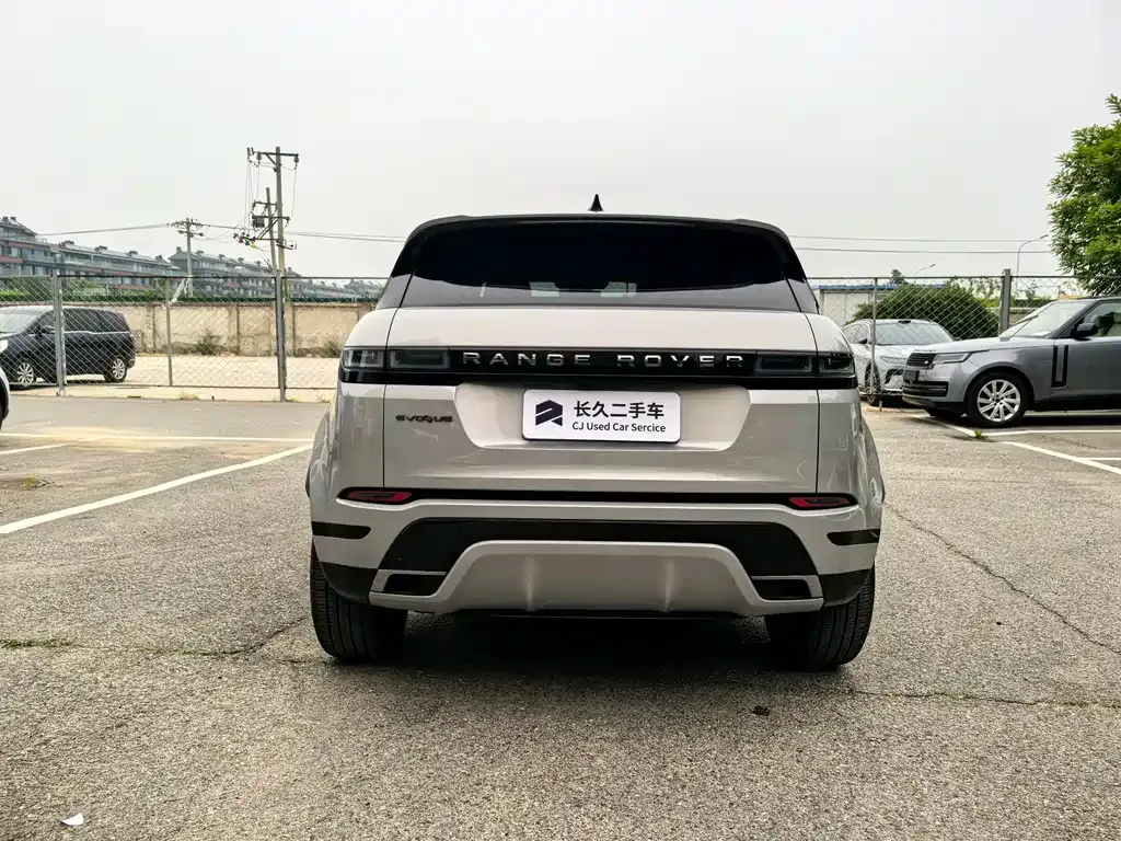 Land Rover Evoque — фото 10
