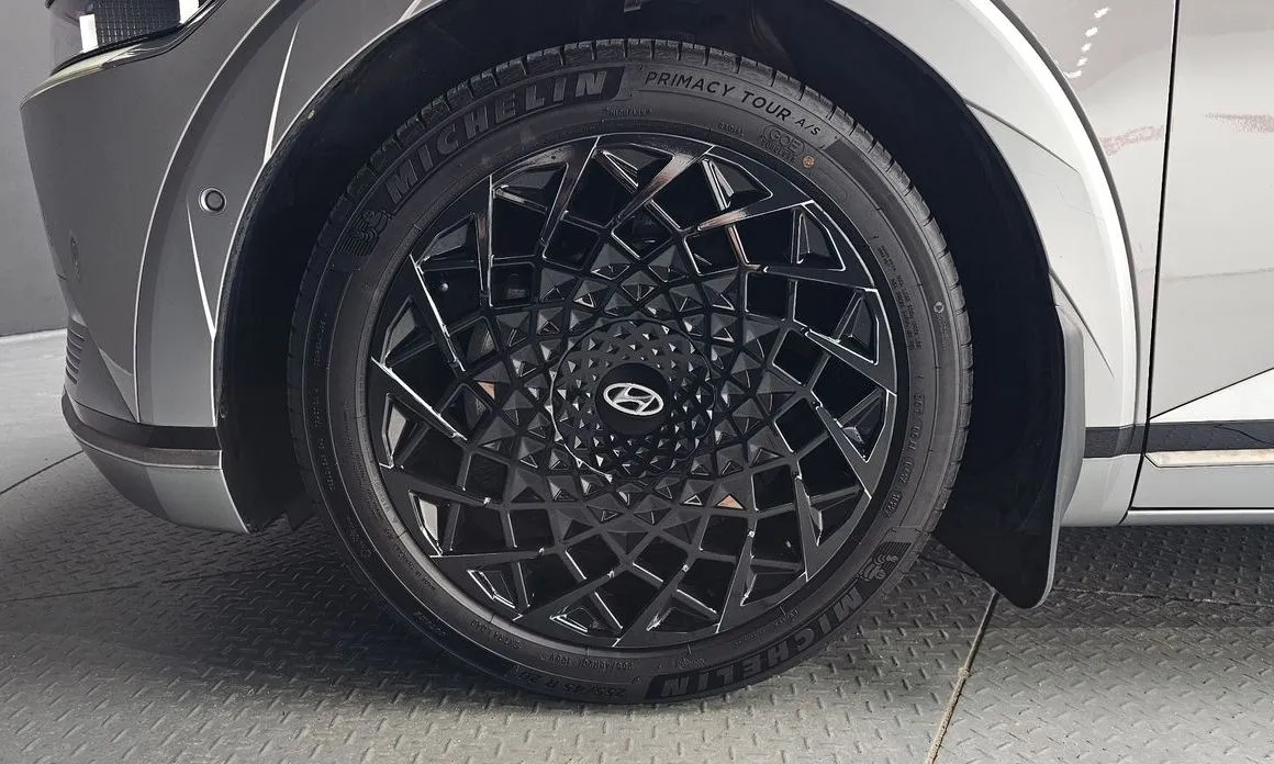 Hyundai Ioniq5 — фото 8