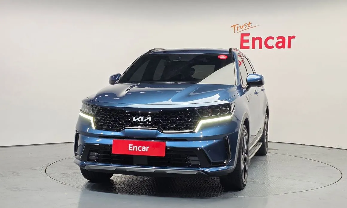 Kia Sorento — фото 5
