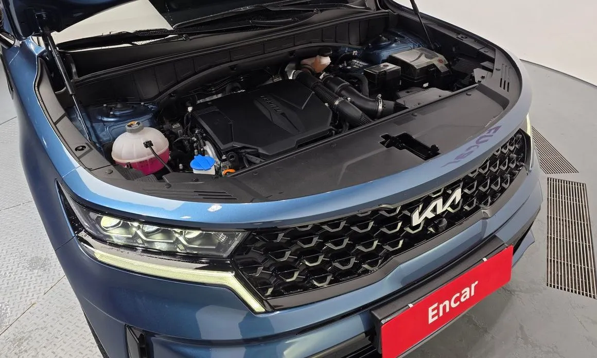 Kia Sorento — фото 10