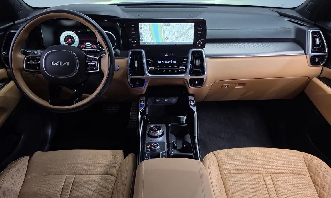 Kia Sorento — фото 8