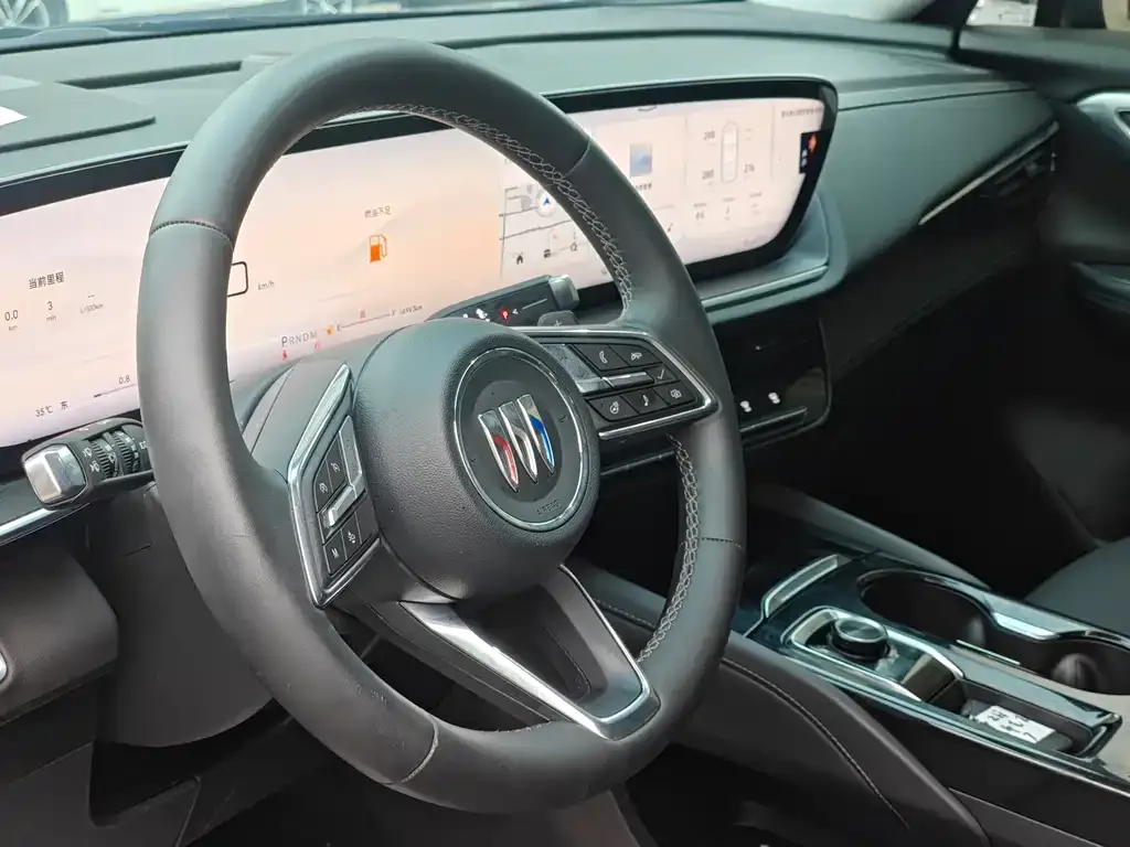 Buick Envision Plus — фото 6