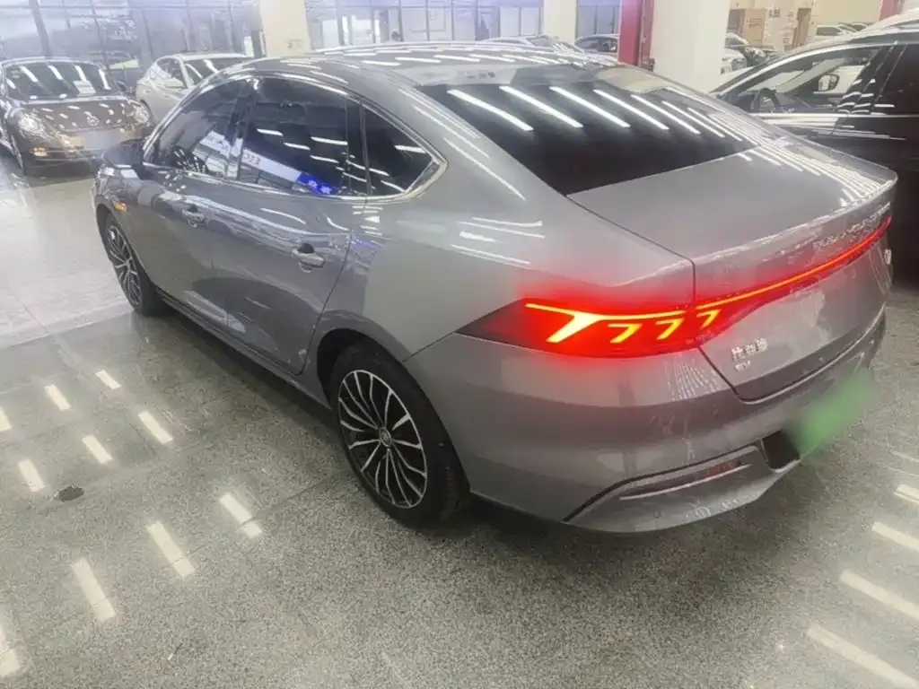 BYD Qin PLUS — фото 8