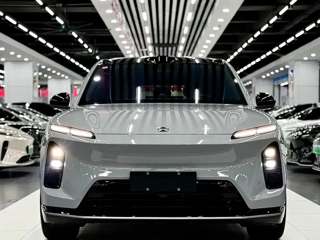NIO EC6 — фото 6