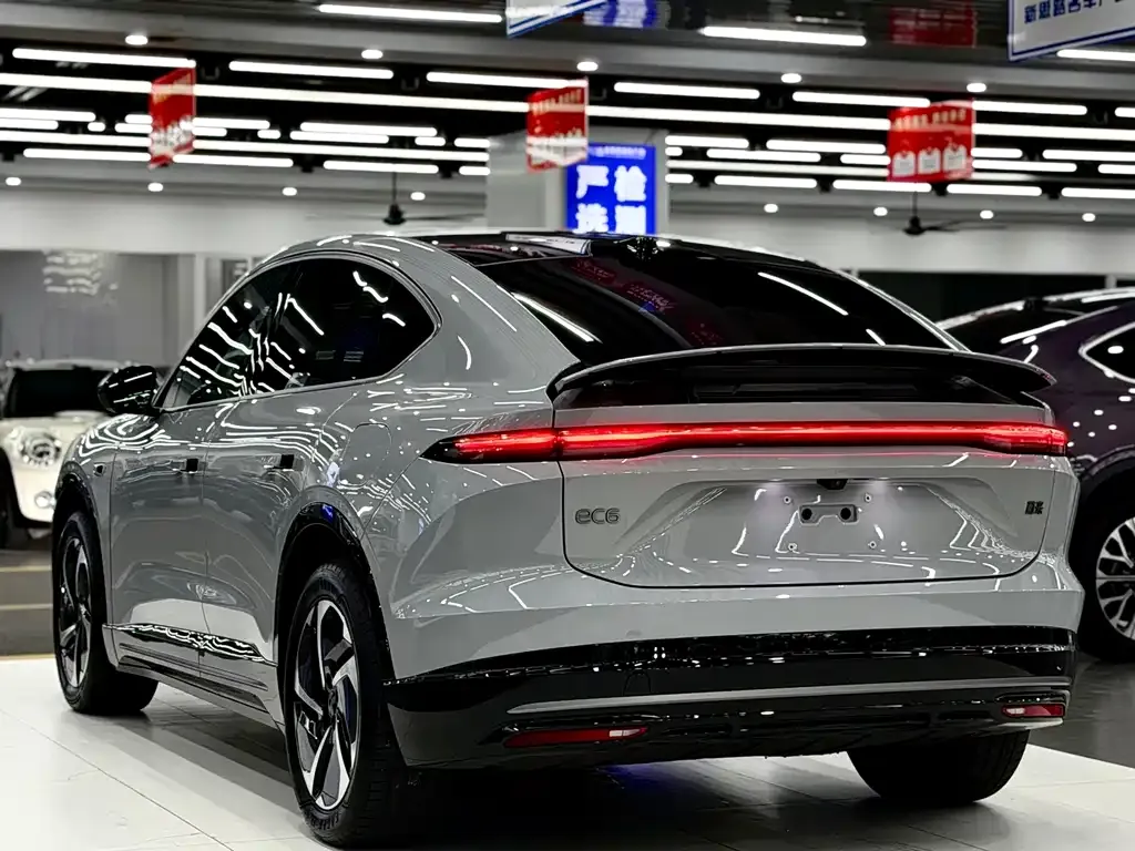 NIO EC6 — фото 7